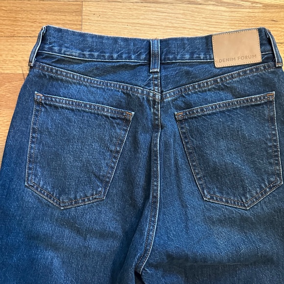 Aritzia The Farrah Hi-rise Wide Jean in Be About Dark Bleu - Picture 9 of 9